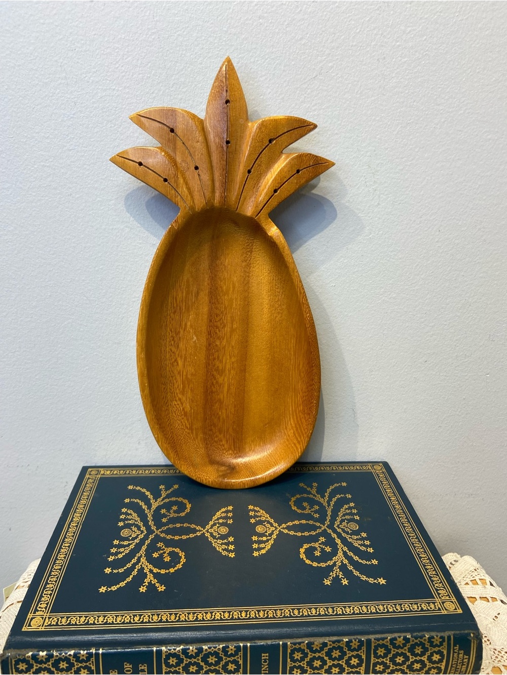 Hawaii Monkeypod Wood Pineapple Shaped Dish Bowl - Wood Pineapple Dish